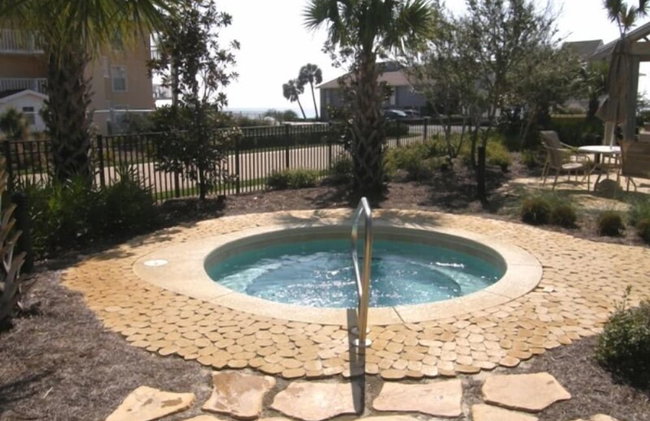 Beach Resort by Southern Vacation Rentals - Photo 42