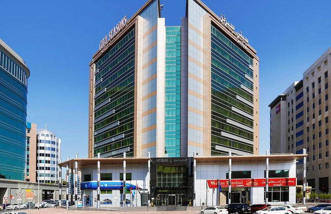 City Seasons Suites (EX Pearl City Suites Hotel) - Photo 1