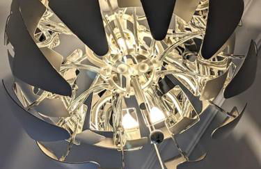 Lux 2 Bed Apartment, 2 Parking spaces, 1 minute to Metrolink - Photo 25