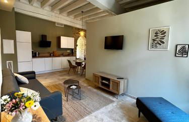 Le Donjon de Lily - Cœur de La Cité Médiévale - Foto 12