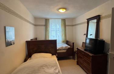 Urlaub am Fluss im historischen Altenburschla - Foto 8