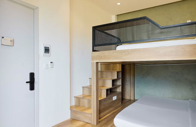 KIN WANDER TAN PHONG, THE MOONAGE - Foto 12