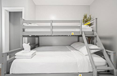 Spacious Luxe Stay Sleeps 16 20 Min to NYC - Foto 14