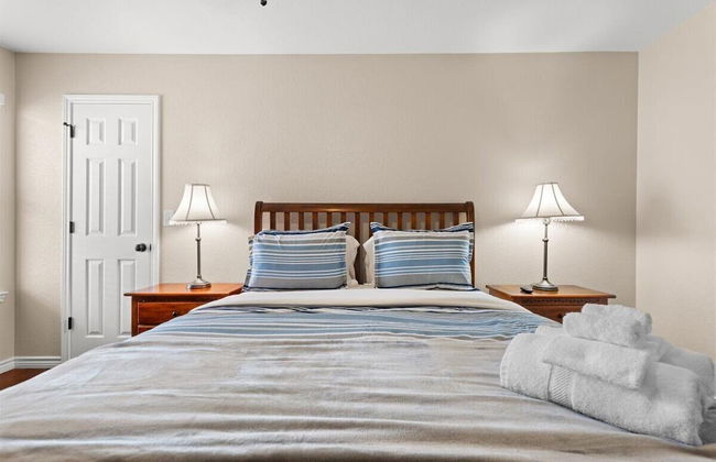 Spacious 3BR Home in Amazing Location - Photo 20