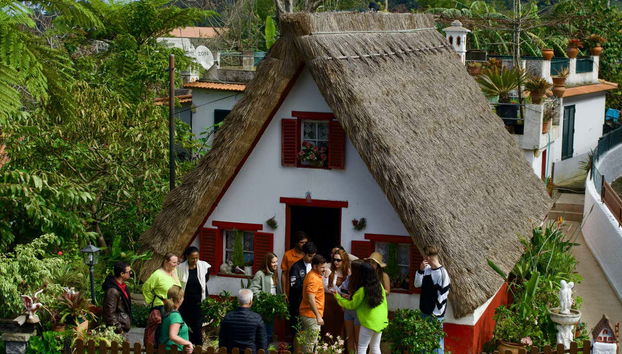Tour de 4x4 por Santana, Pico do Areeiro e Ponta de São Lourenço - Foto 3