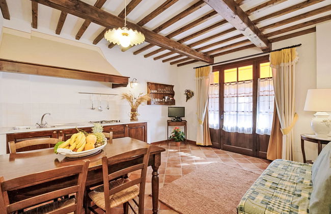 1 bedroom Apartment in San Gimignano with swimming pool and garden - Photo 14