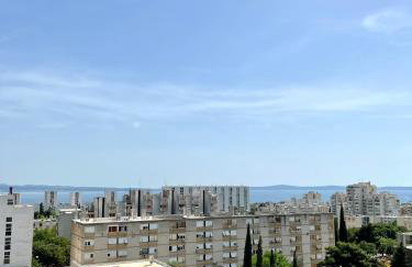 Apartman LUNA Split Modern SEA VIEW Apartment - Foto 10