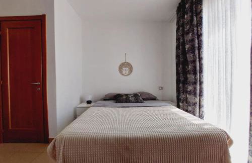 House with a tropical garden - Foto 48