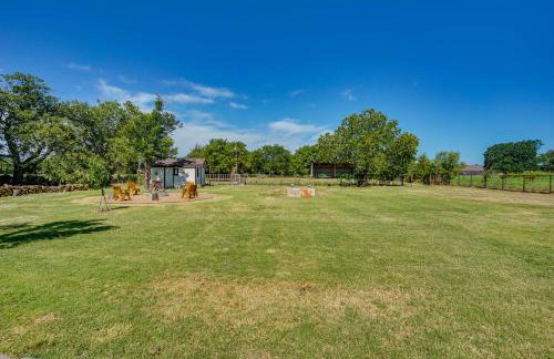 Peace, Space and Starry Nights Ranch Home in Azle - Photo 27
