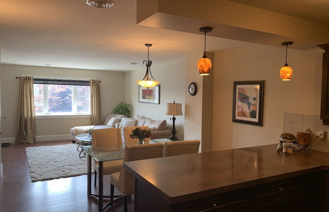 Legacy Suites - Photo 14