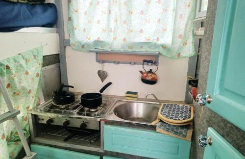 Secluded Converted Horsebox Retreat in Welcombe - Foto 47