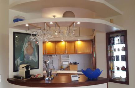 Yellow House - Photo 34