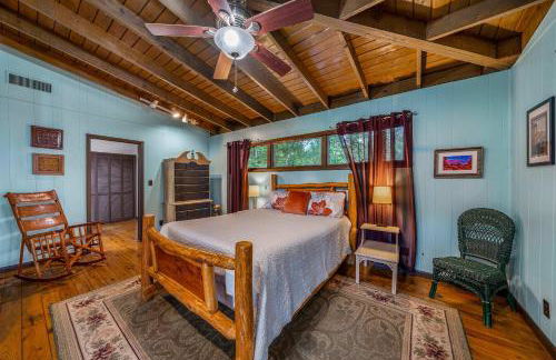 Mountain Retreat Ruby's Roost Home & Loft - Foto 32