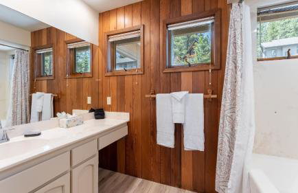 Crystal View by AvantStay Al Fresco Dining w View of Lake Tahoe Crystal Bay - Foto 30