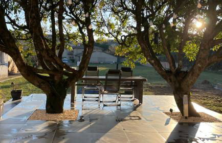 LE HAVRE D'ATHENA - Grand appart, jardin privé, abri vélos & accès rapide A61 - Foto 41