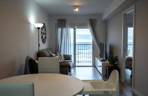 1ª Linea de Mar 4pax Valencia 15 min - Foto 6