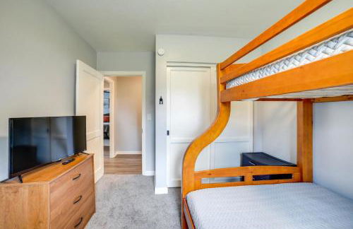 Deck and Patio Inviting Abode in Natrona Heights! - Foto 18