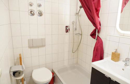 Outletcity Apartment Ferienwohnung Metzingen - Foto 39