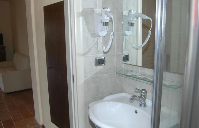 Holiday Home With Pool in Camporgiano - Foto 24