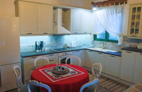 Country Home Giannaras - Photo 35