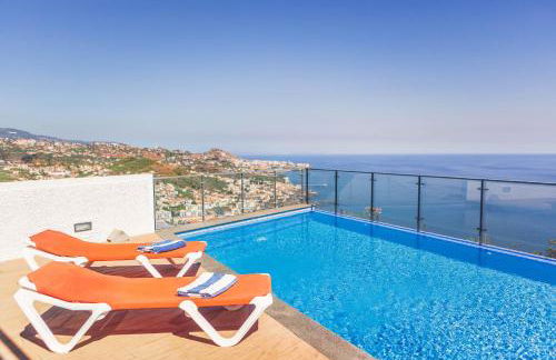 Villa Amplitude - Foto 1