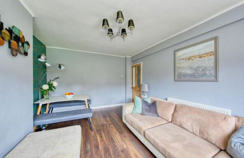 2 bed flat - SW London with parking - Foto 5
