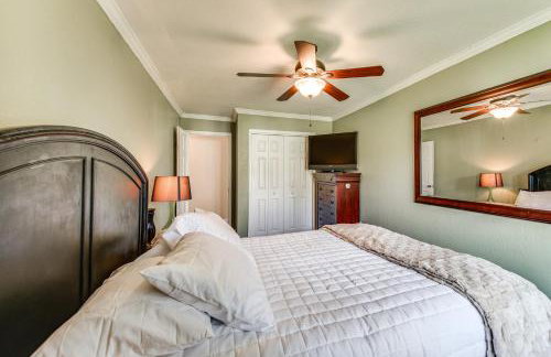 Luxe Lakefront Portsmouth Home: Fish, Swim & Play! - Foto 16