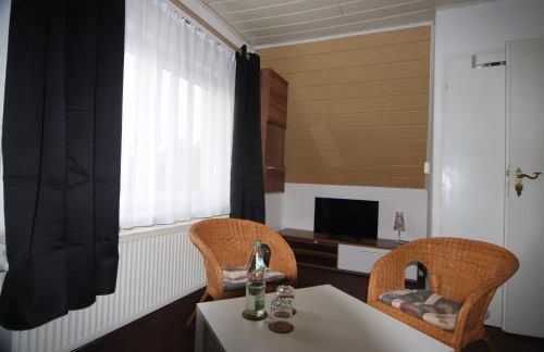 SEA YOU- Ruhige Wohnung mit Terrasse nur 5 Minuten zur Müritz - Foto 16