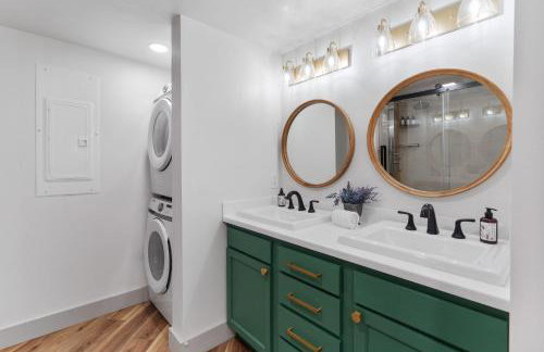 The Evergreen Treehouse with Winter Views - Foto 17