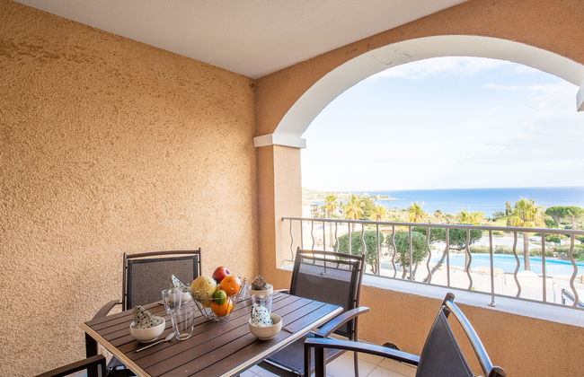 Le Village (E1215) - Foto 1