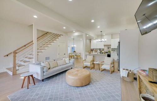 Heart of Bay View Neighborhood! Modern Retreat - Foto 1