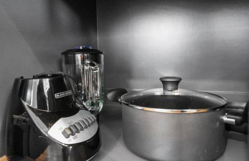 Trendy Studio With Private Parking Near Tx Med Ctr - Foto 35