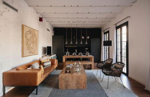 Top ten street in the world by Time Out Front View of Casa Batlló - Photo 11