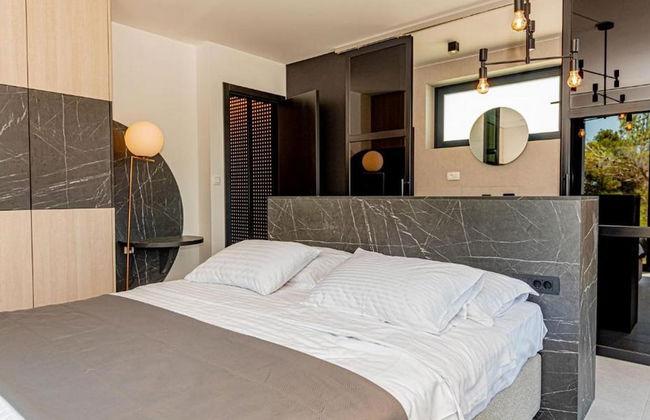 Luxury Contemporary Villa in Vodice With Pool, Sauna and Hot Tub - Foto 8