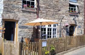 The Granary Corris on the edge of the Dyfi Forest - Photo 29