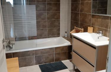 Colombiers Escale à la Noria Appartement terrasse 4 personnes et garage - Foto 12