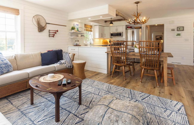 Heaven on Earth! 2 BDR Fontana Flat, Walk to Lake - Photo 14