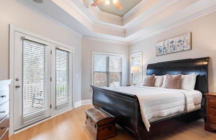 Lakefront 6bdr, Priv Dock, Game Room, Firepit Jake's Lake House by Avantstay - Foto 58