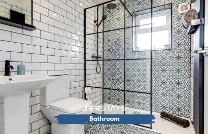 Tipton 3 Bedroom House Garden Sleeps 7 - JRR Stays - Foto 35