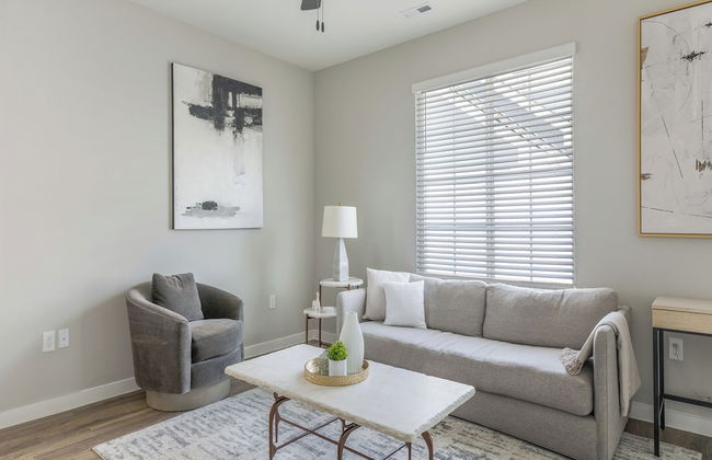 Landing Apartments Huntsville - Photo 12