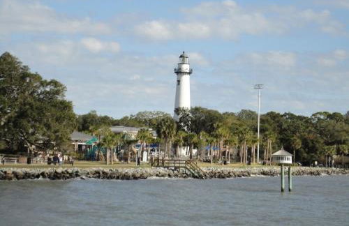 Centennial Coast Cottage - with Heated pool - Foto 6