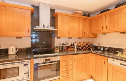 Charming Two Bedroom apartment with Balcony - Foto 7