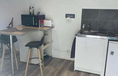 Gite de groupe à la campagne Salle au RDC Espace bien être jacuzzi hammam sport - Photo 11