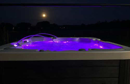 Stunning modern home set in beautiful grounds. - Foto 19