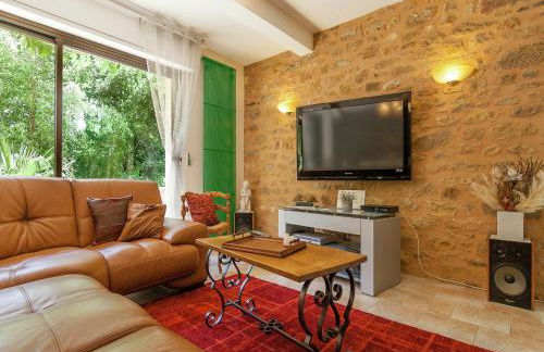 Spacious farmhouse with private heated pool in a rustic garden - Foto 54