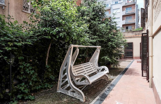 Lush Garden Steps Away from Great Park - Foto 38