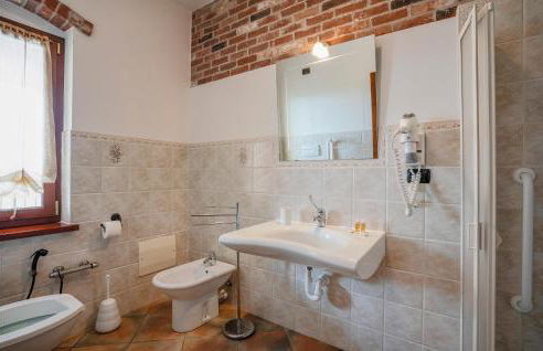 Nice Home In Marsaglia Cn With Jacuzzi - Foto 32