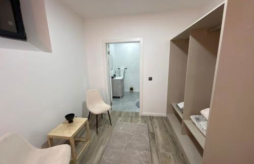 Victoria 1942 - Foto 12