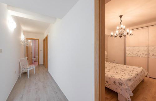 ISLAND HVAR LUXE Holiday Villa Maslina with Beach - Photo 39