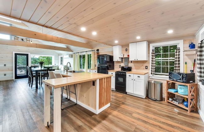 Gables End Cottage in Belgrade - Photo 7